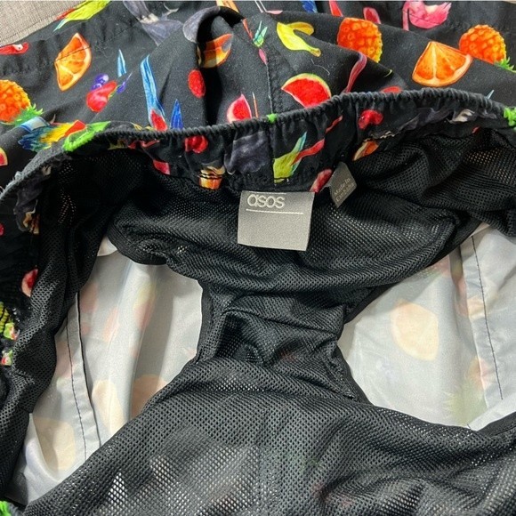 Asos Parrots and Fruit Theme Swim Trunks Size XL - Picture 6 of 14